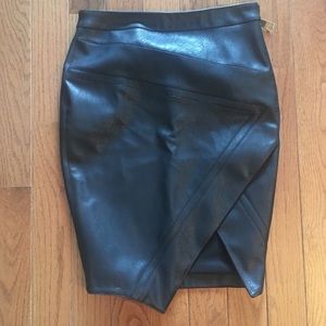 House of CB vegan leather midi skirt w/gold zipper